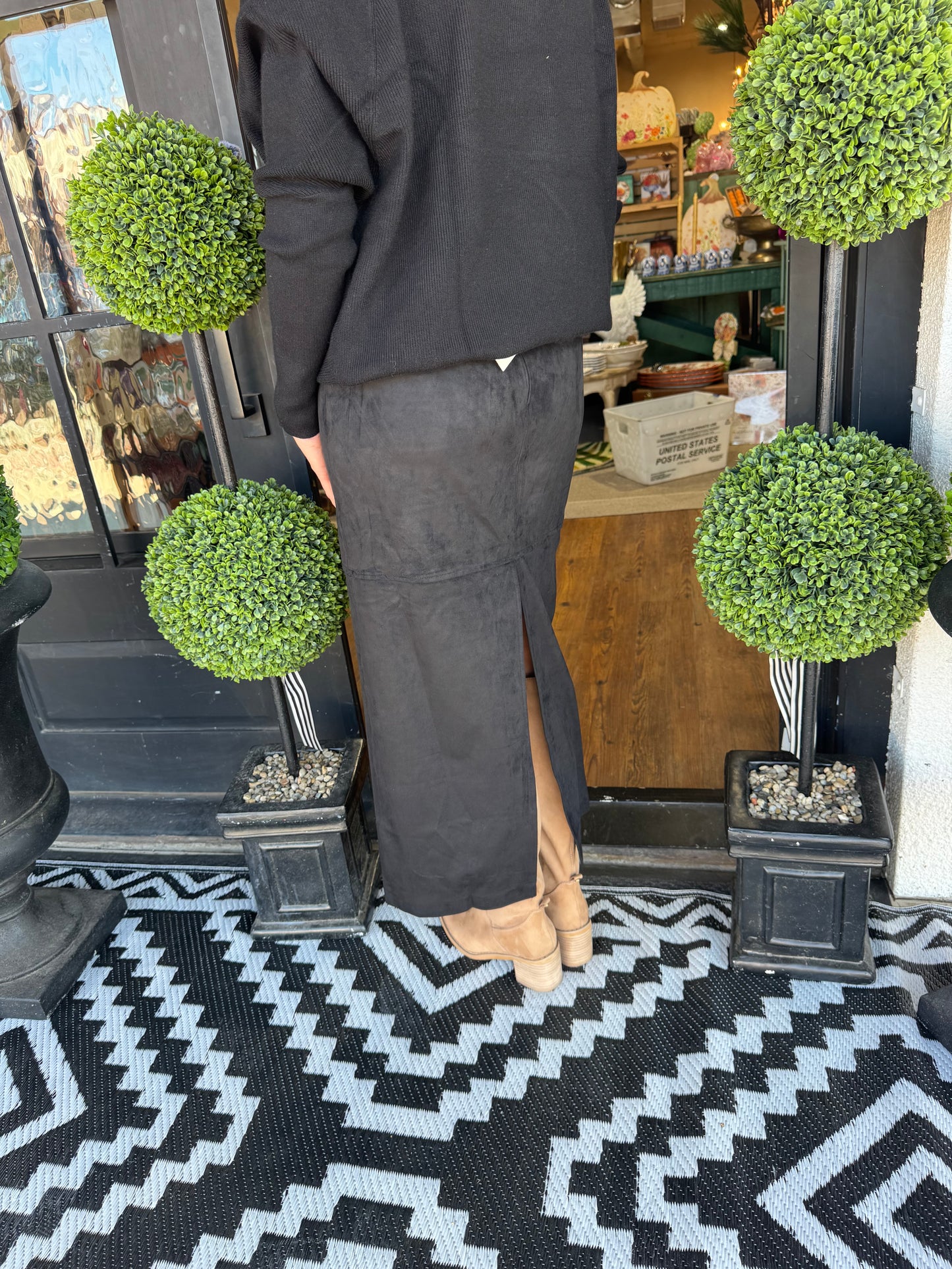 Maudine Skirt - Black