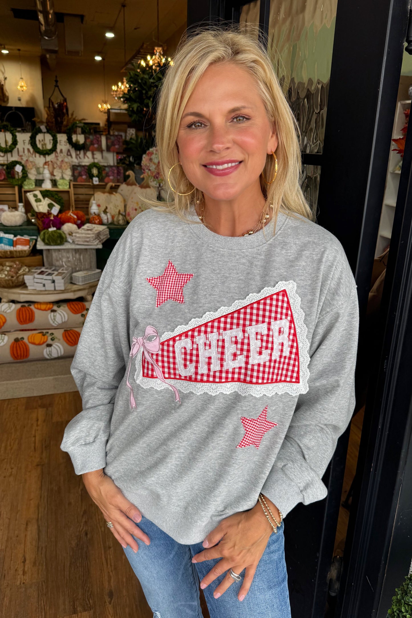 Elizabeth Cheer Sweatshirt - Heather Grey