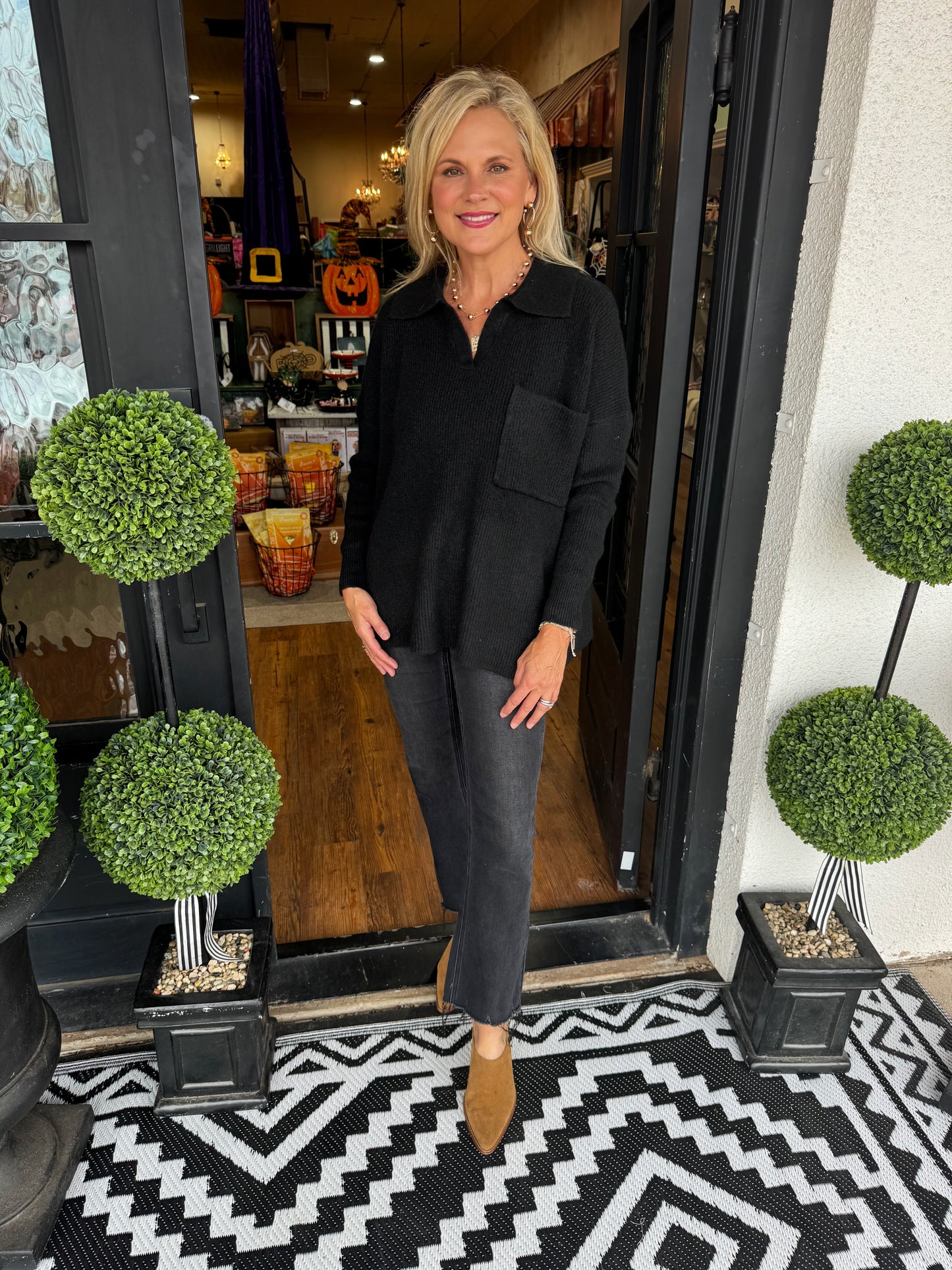 Noa Collared Sweater - Black