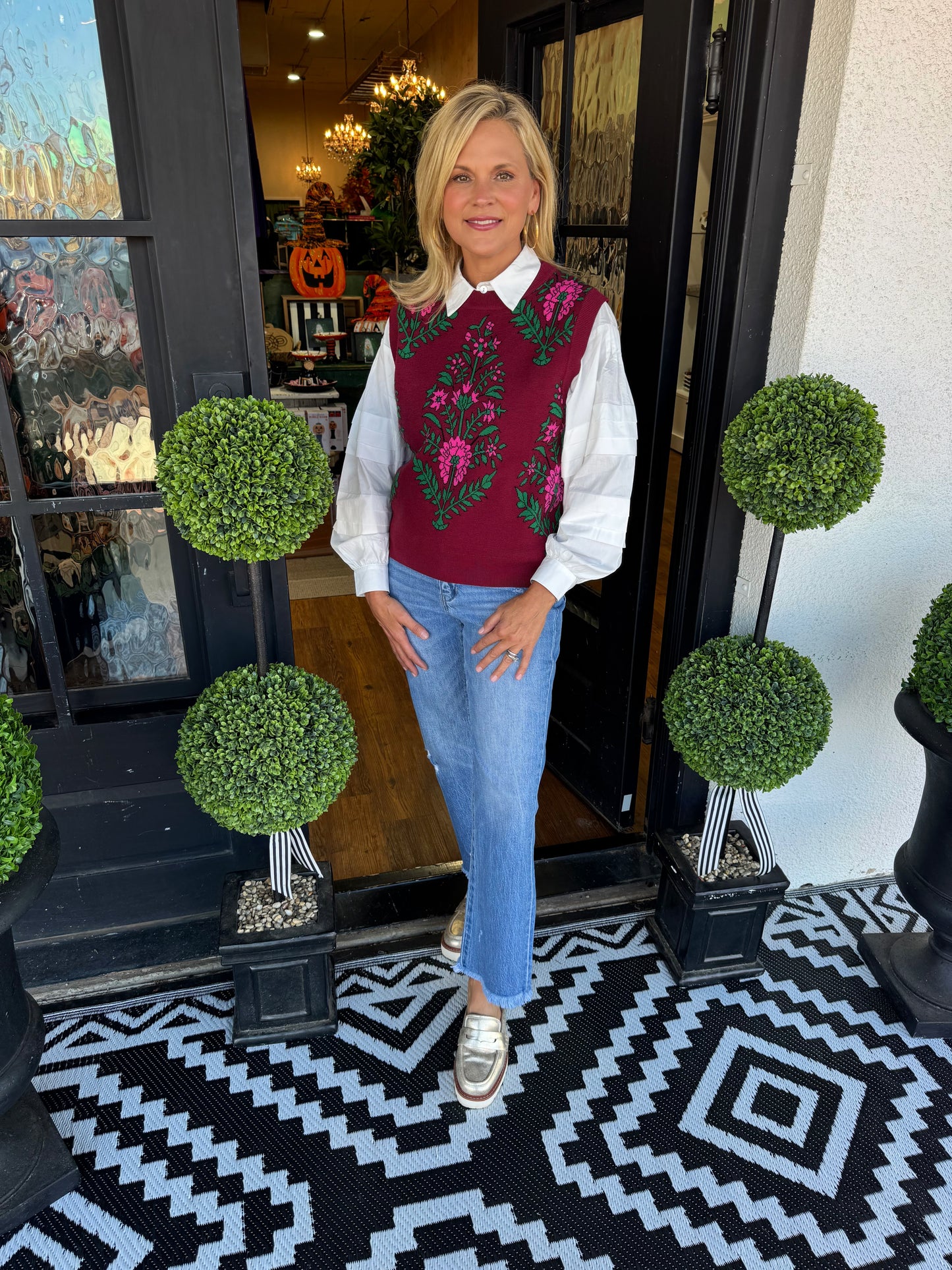 Collins Vest-Burgundy