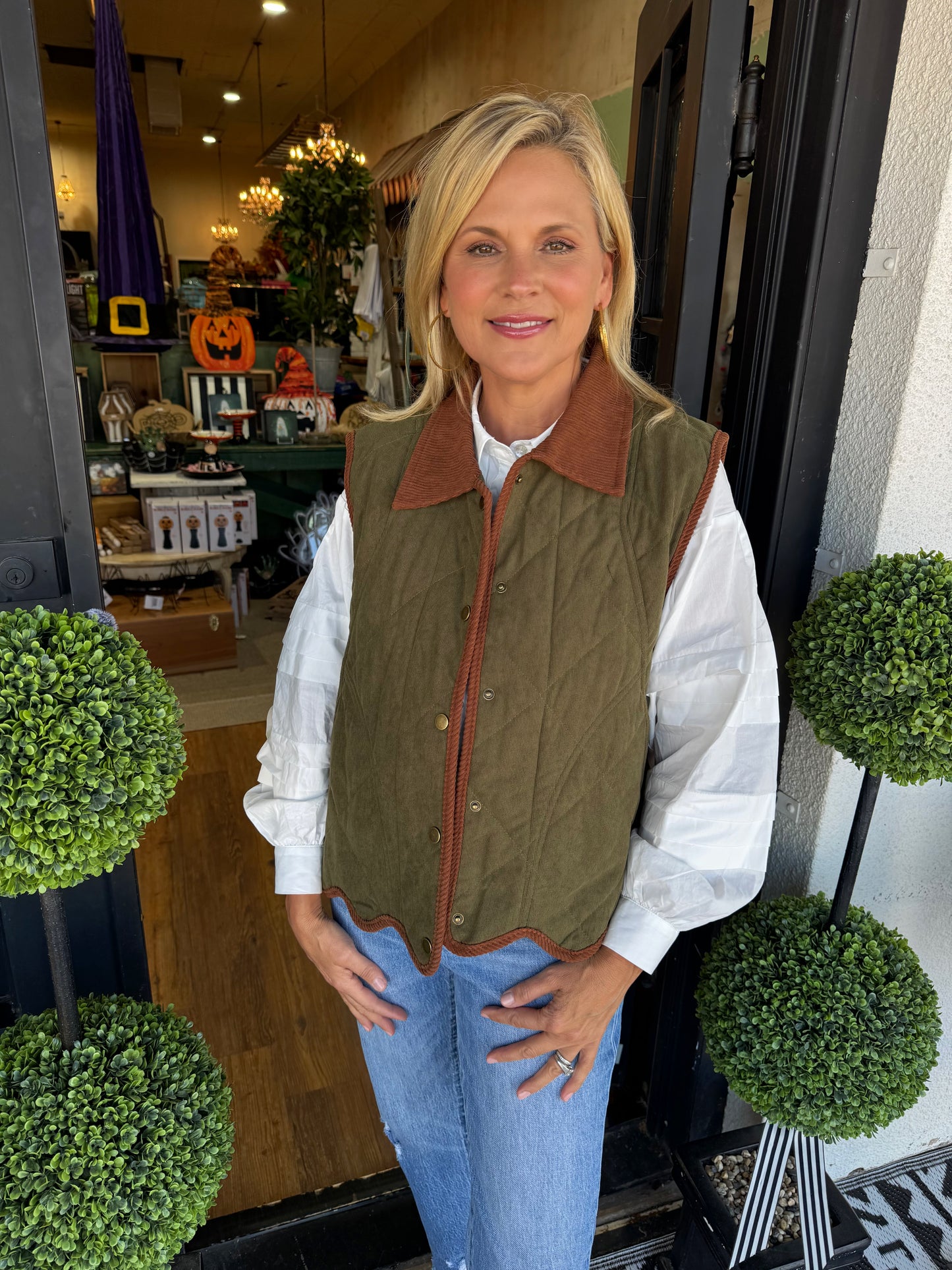 Antonia Vest - Olive