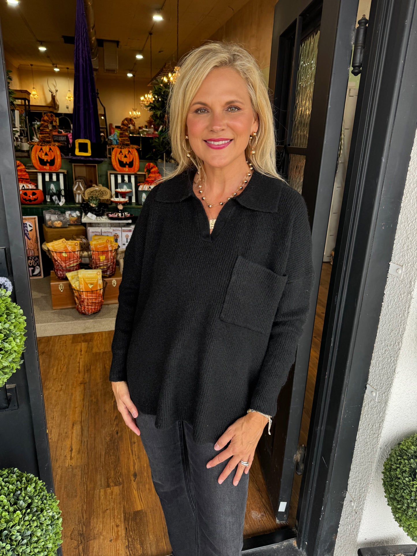 Noa Collared Sweater - Black