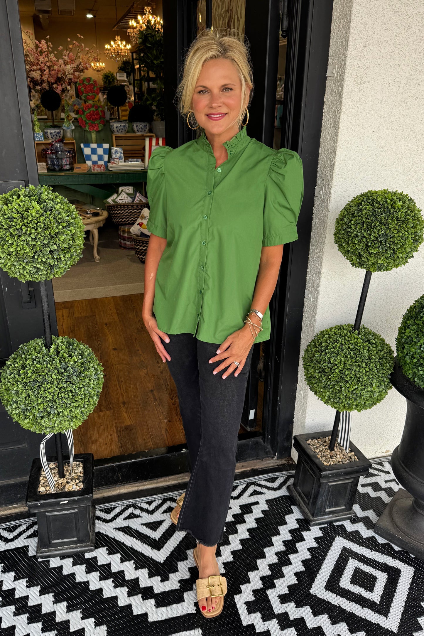 Alison Mid-Rise Flare Jeans-Black