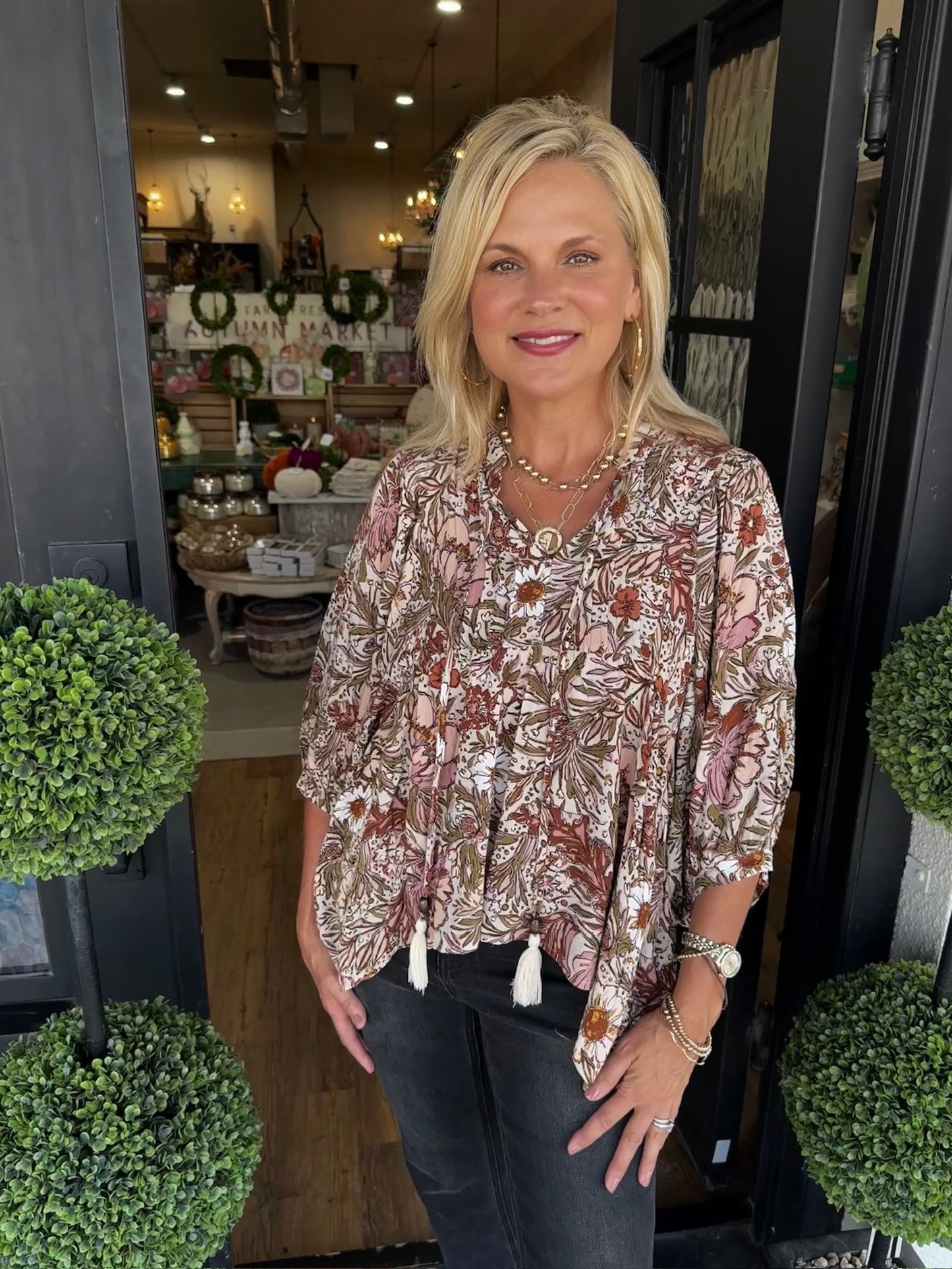 Willow Floral Top - Beige