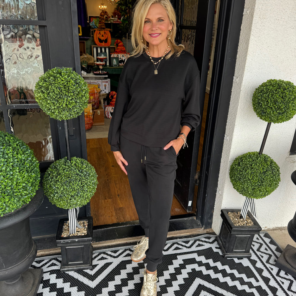 Cora Set - Black