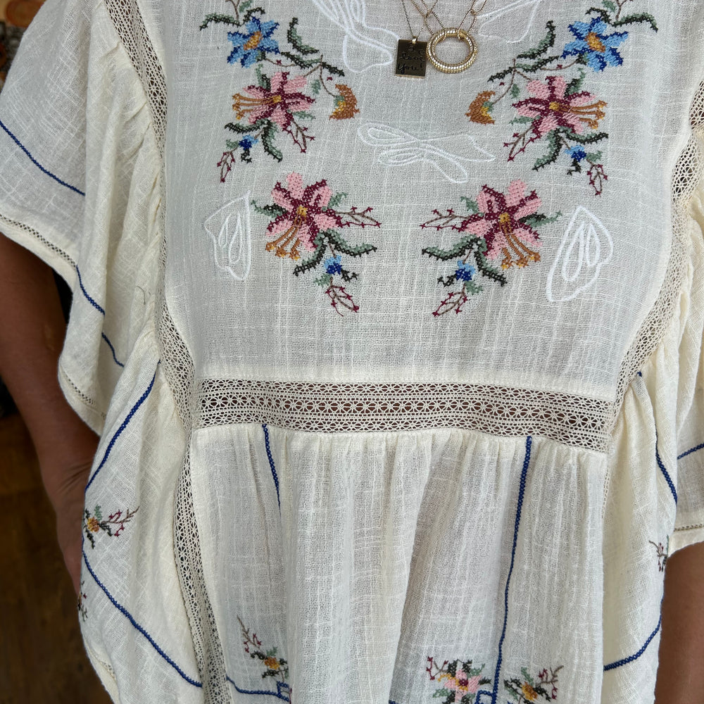 
                      
                        Whitley Wildflower Blouse
                      
                    