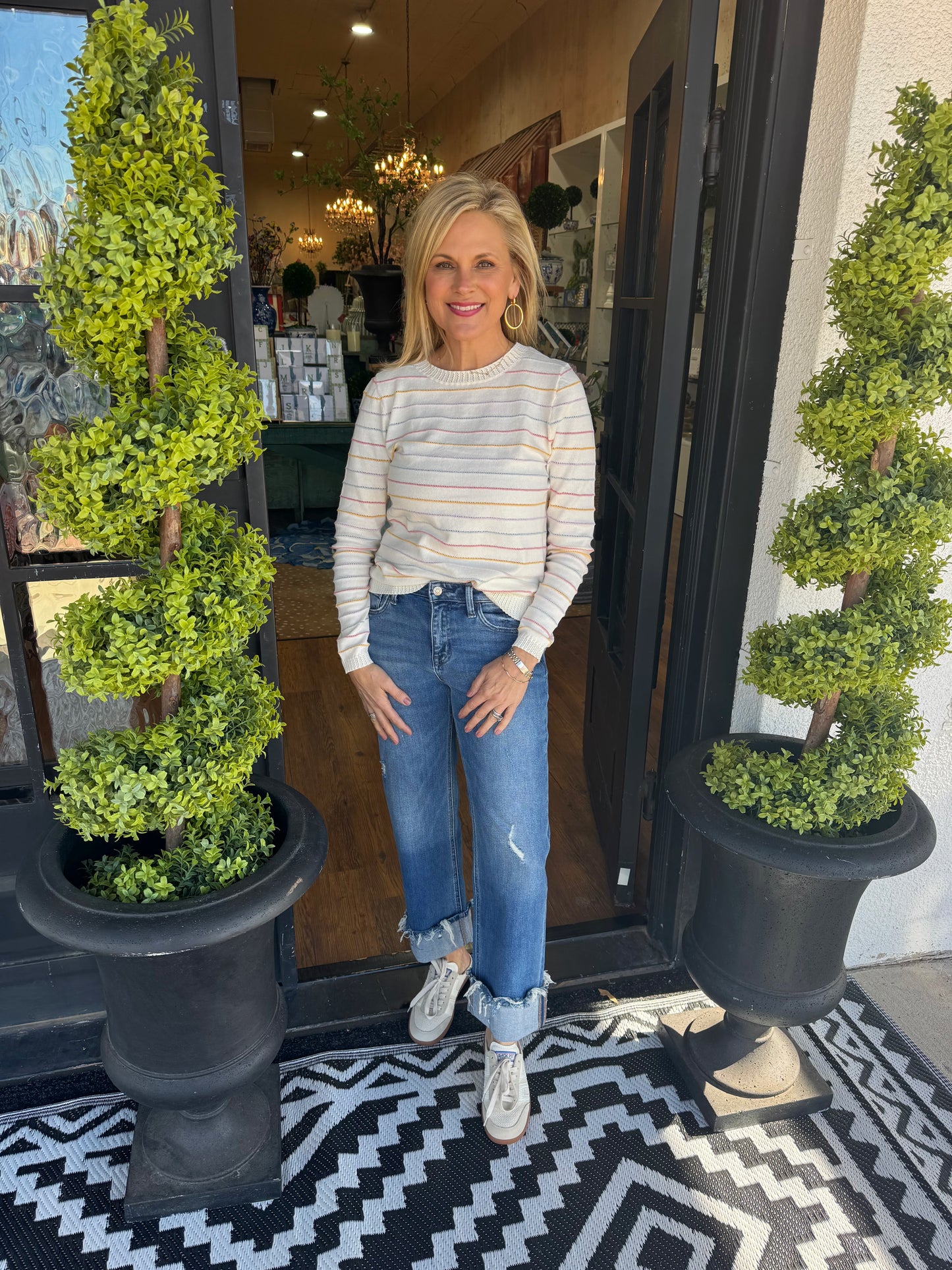 Mid Rise Cuffed Slim Wide Jean - Four Season