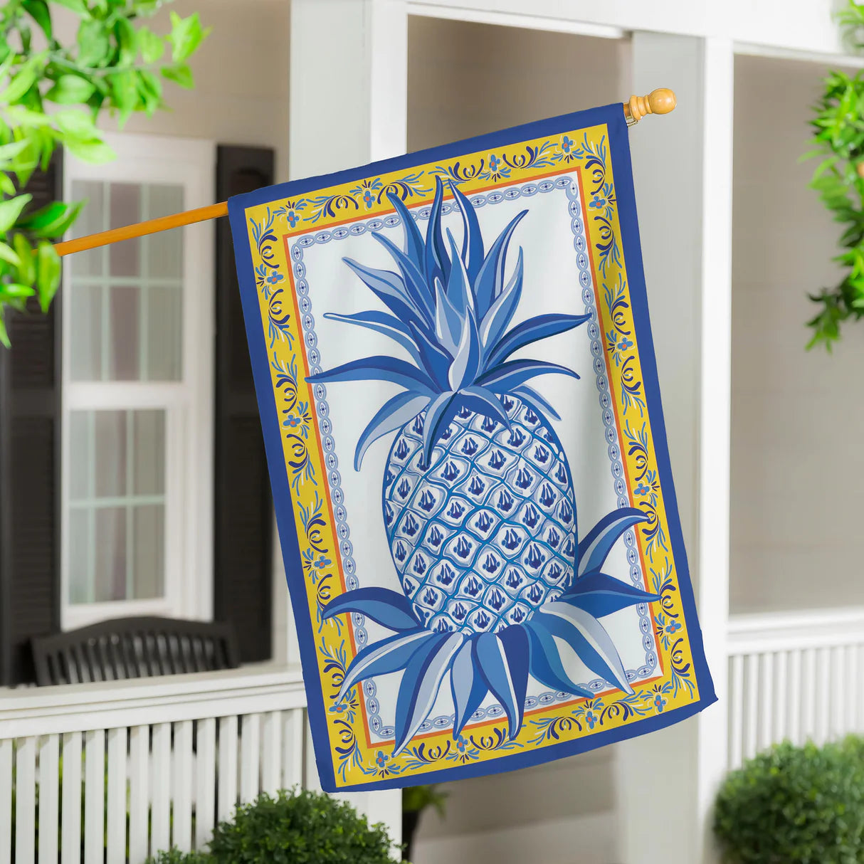Blue & White Pineapple Applique Garden Flag