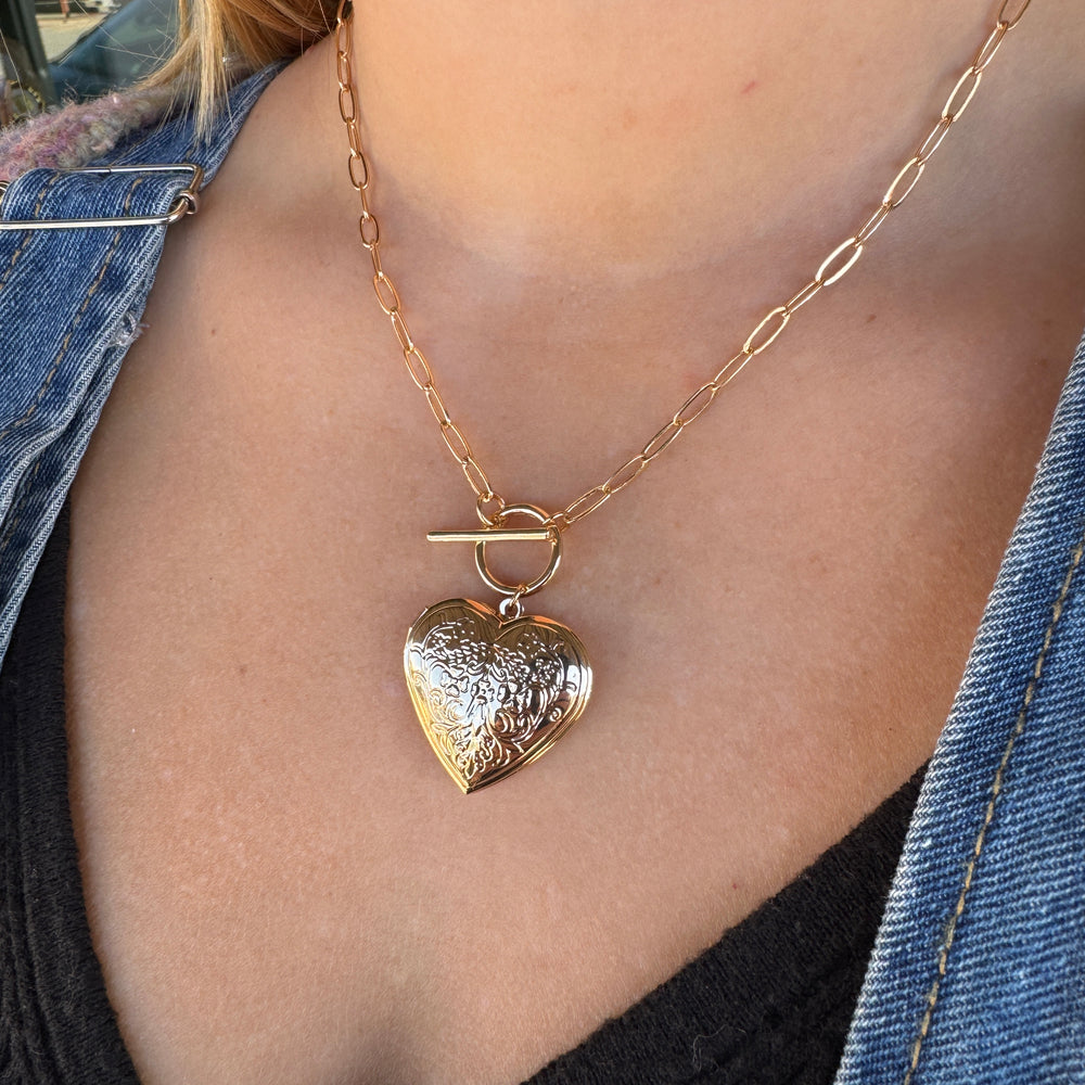 Chain Heart Locket Necklace