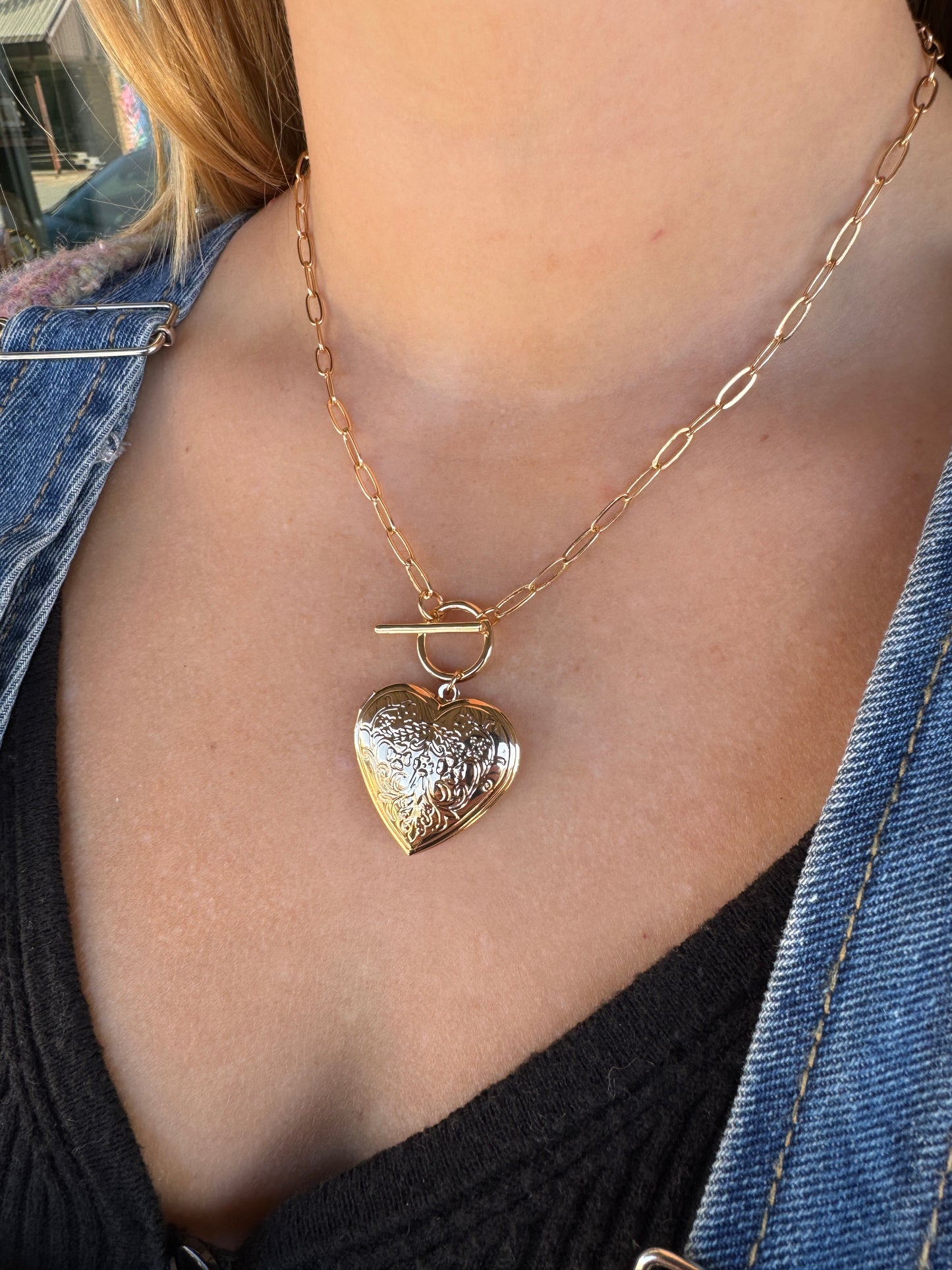 Chain Heart Locket Necklace