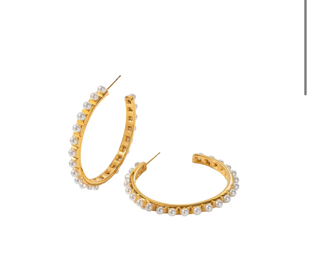 Phoebe Pearl Hoop Earrings