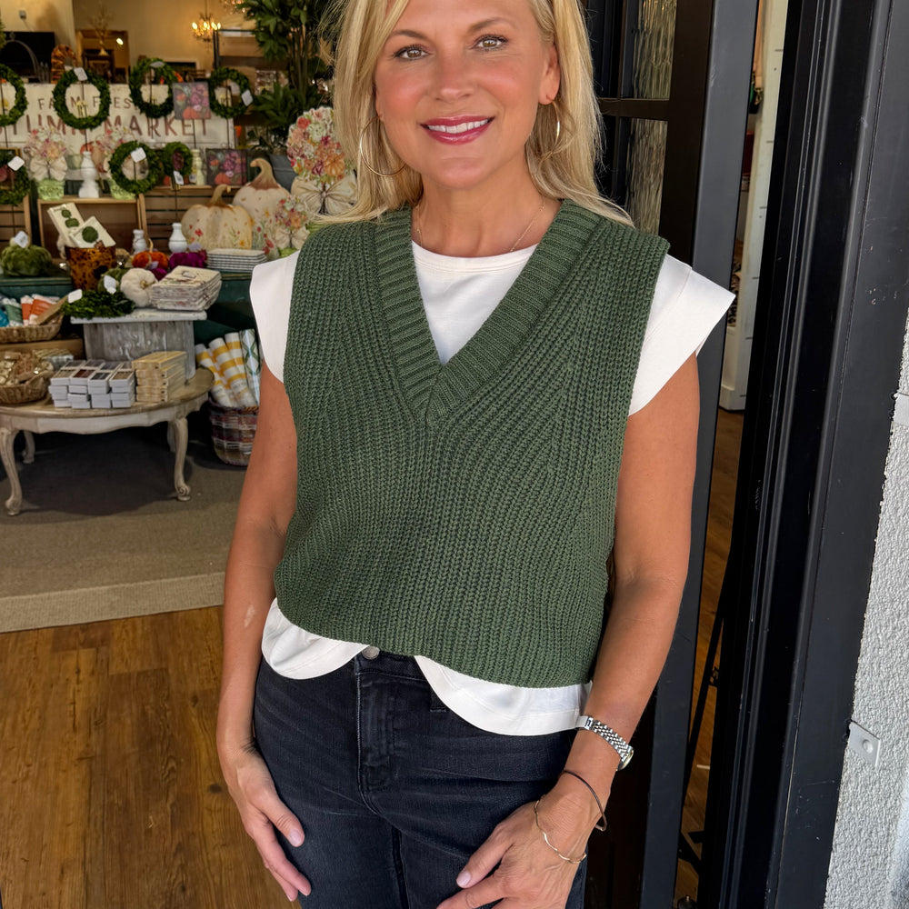 Georgia Top-Olive