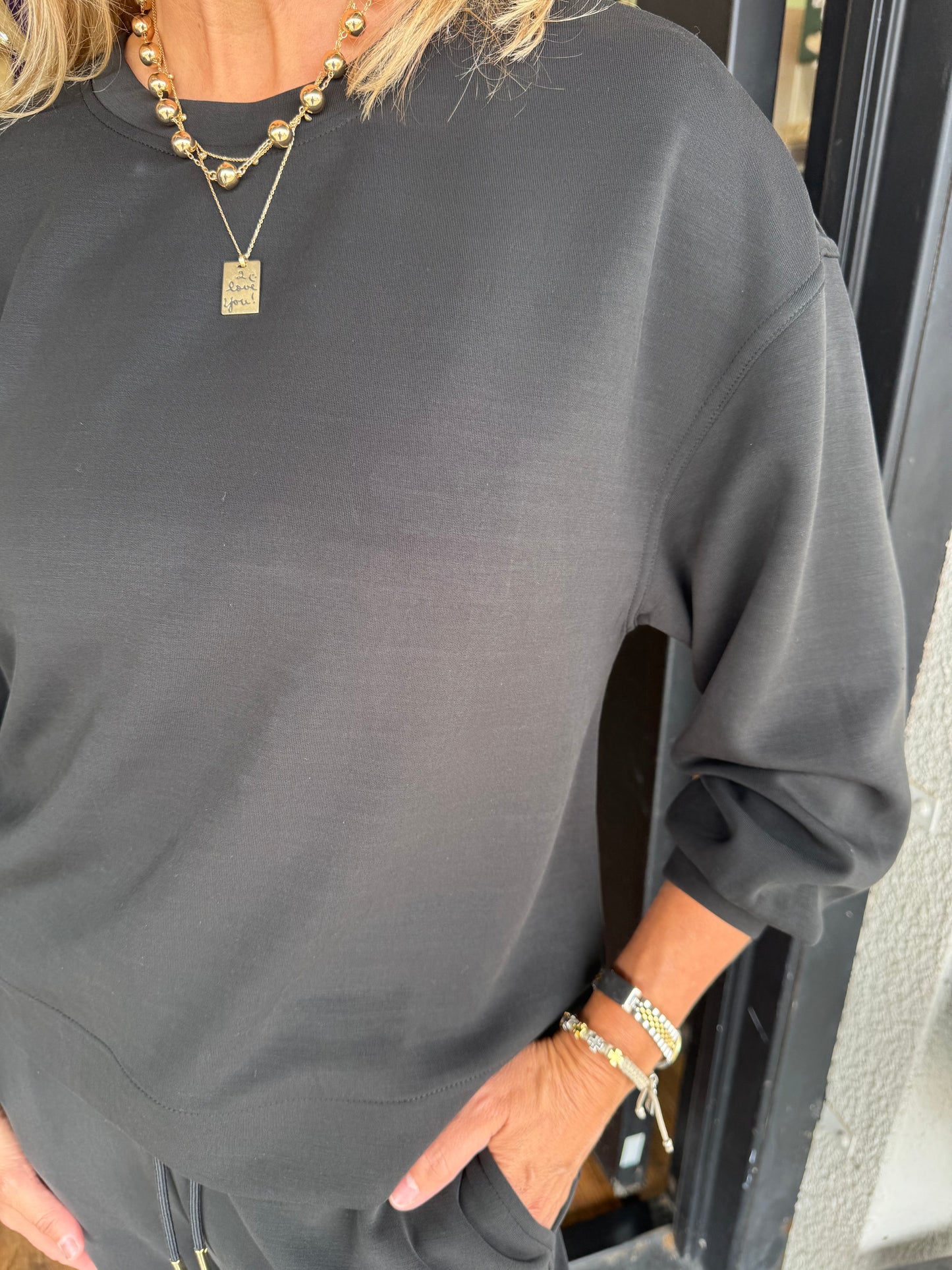Cora Set - Black