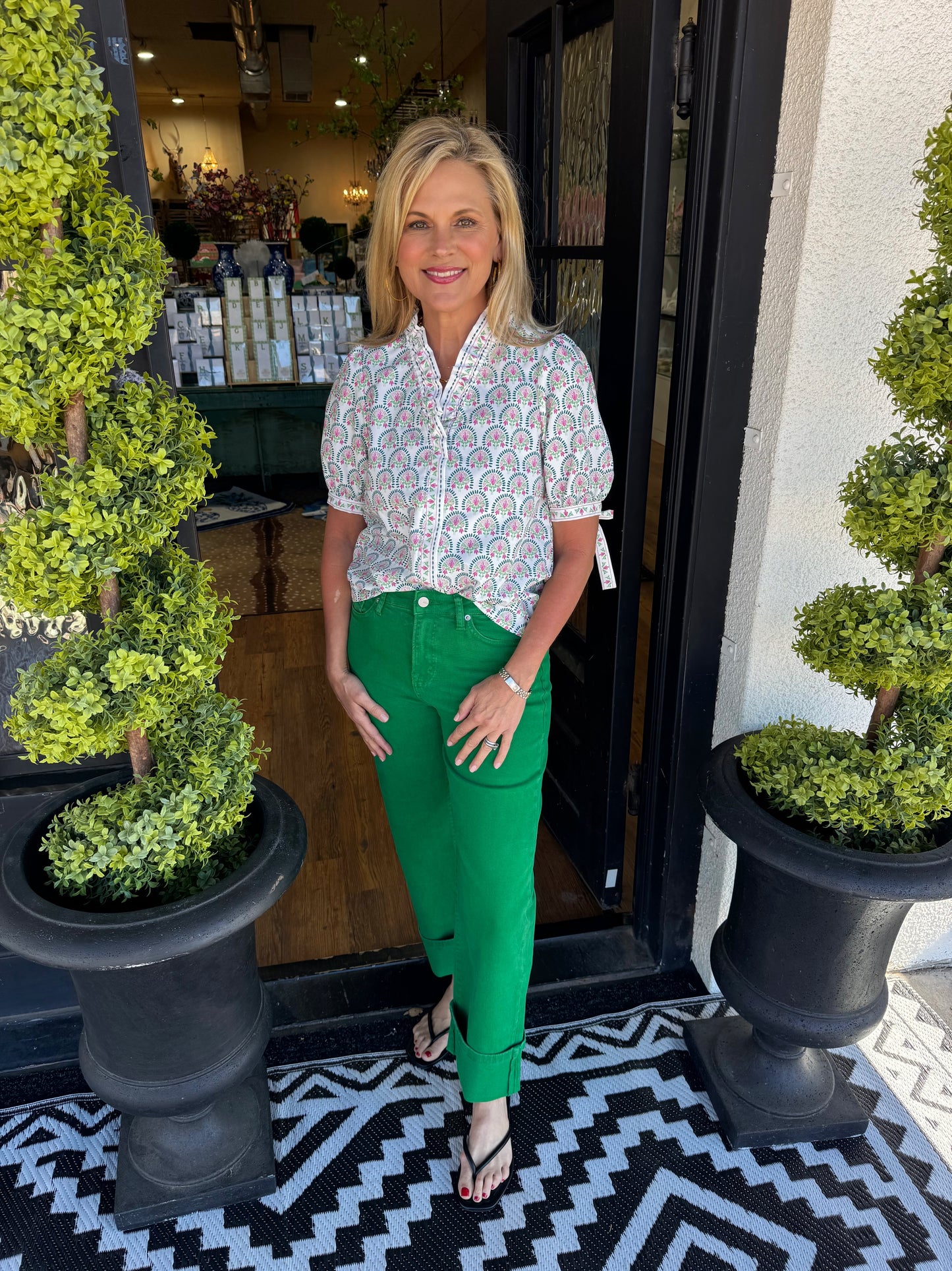 Mary Square Brynn Sunshower Flora White Top