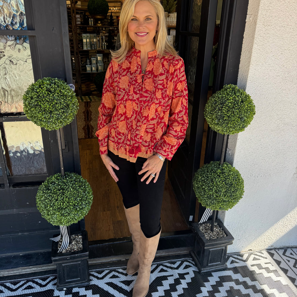 Ivy Jane Rose Border Top