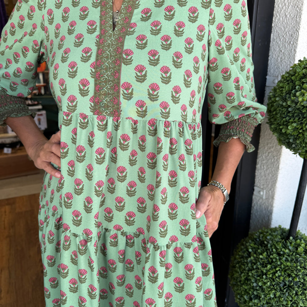 Eleanor Floral Foulard Vineyard Dress