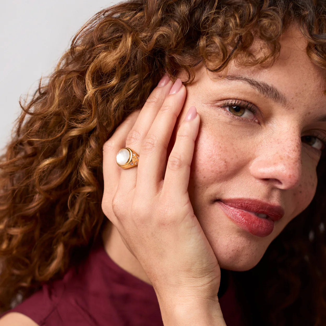 Rainbow Statement Ring - Iridescent Clear Crystal