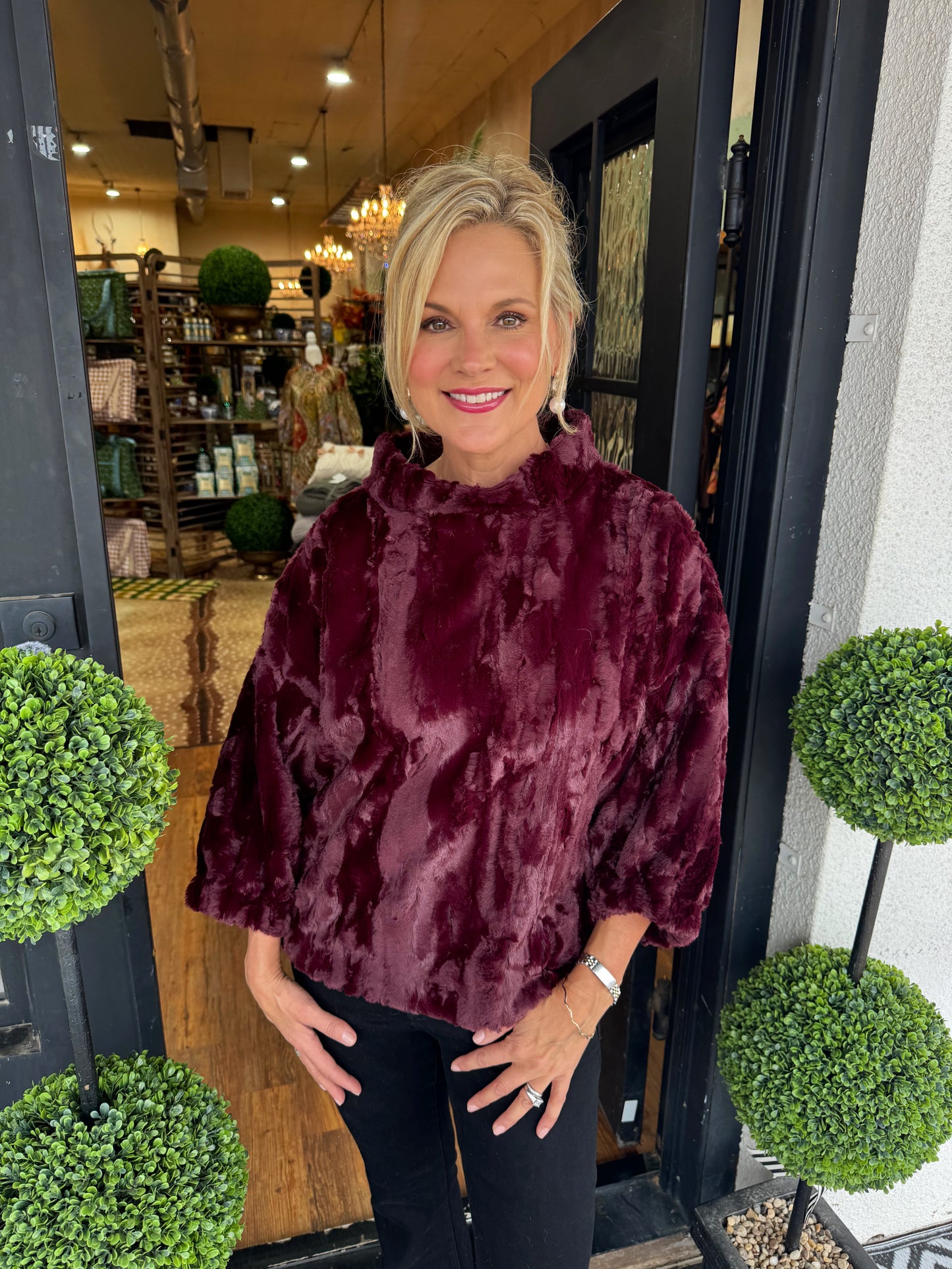 Ivy Jane Poof Sleeve Faux Fur Popover