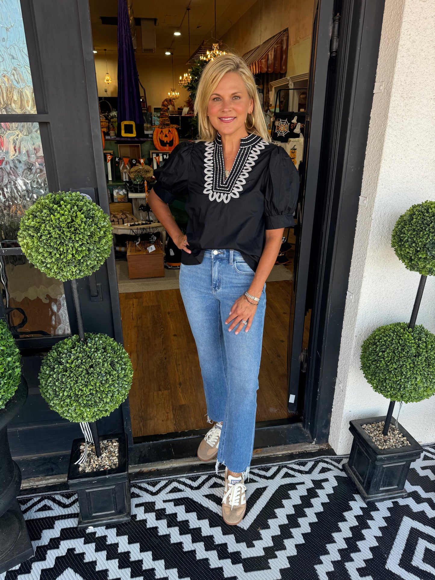Amora Top - Black