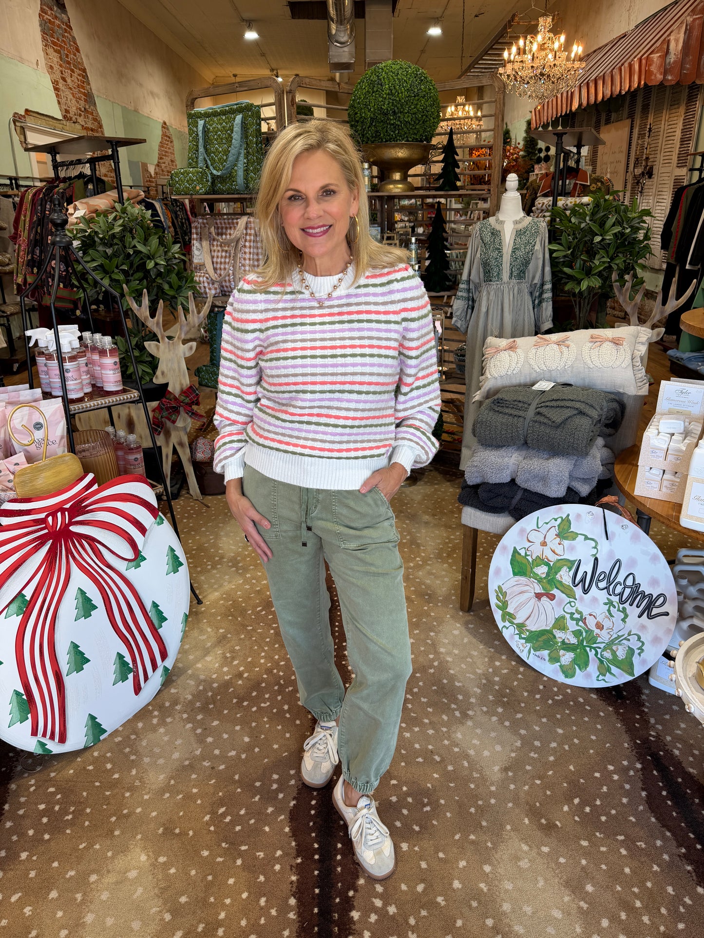 High Rise Jogger Crop Jean - Olive