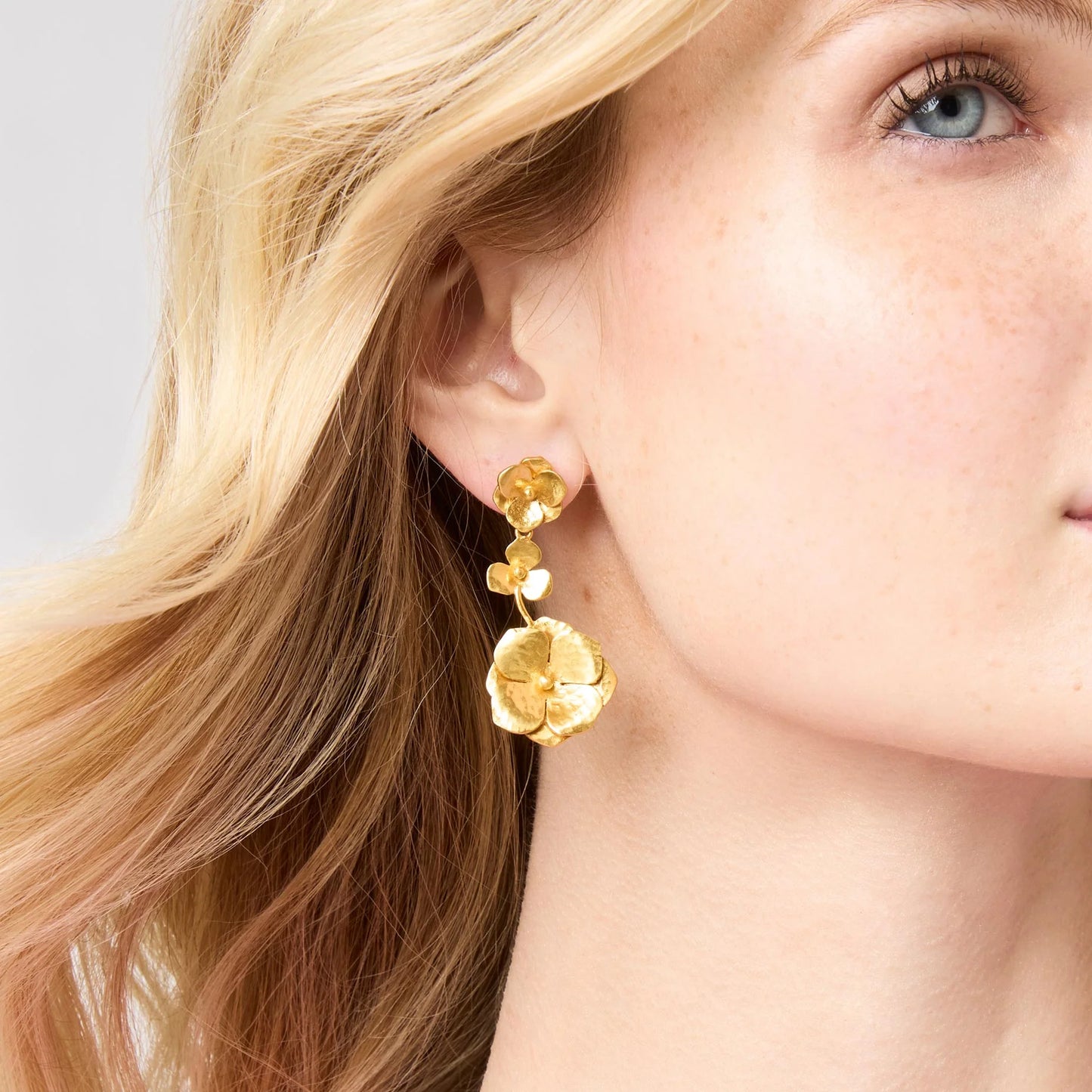 Bloom Tier Earring Gold