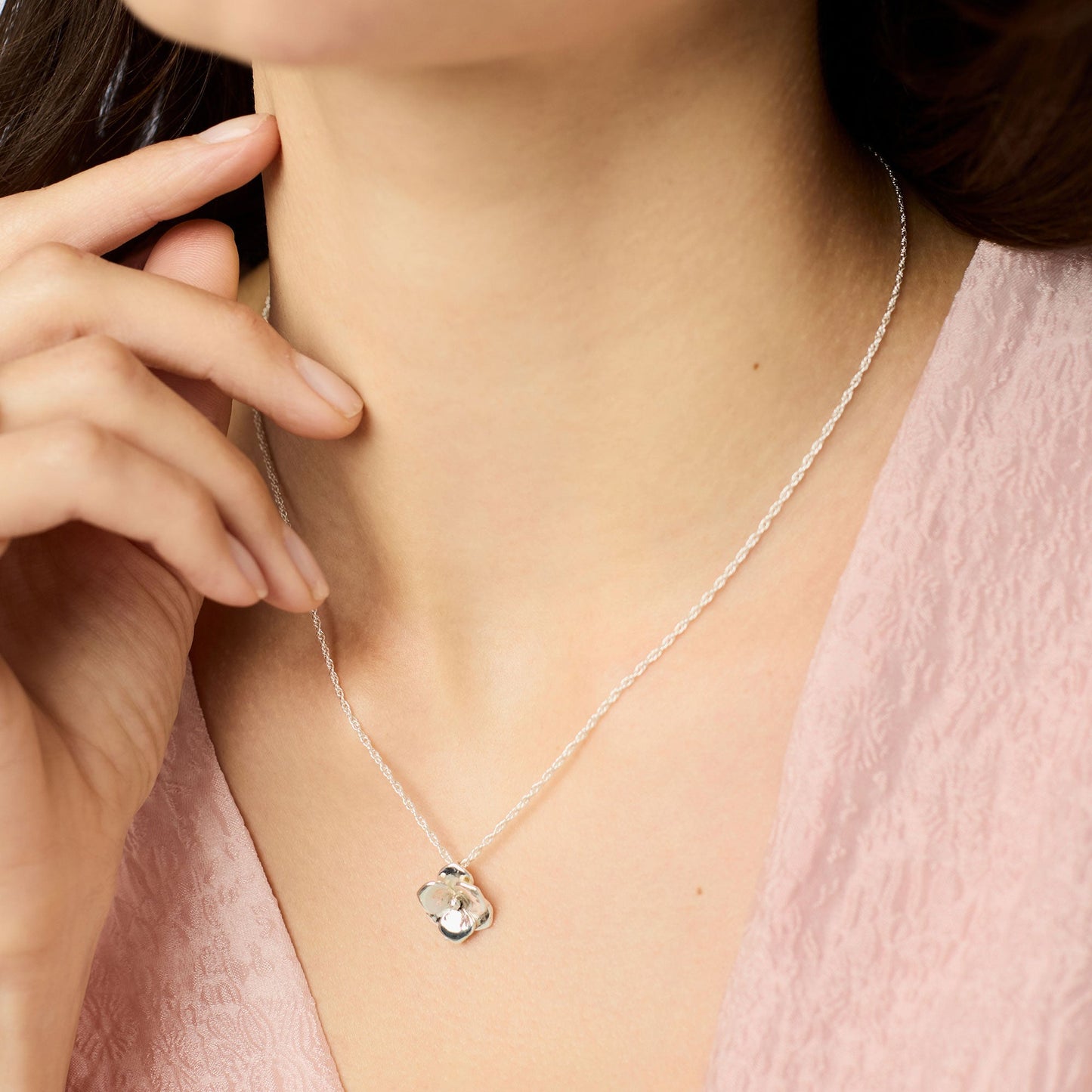 Bloom Delicate Necklace - Silver