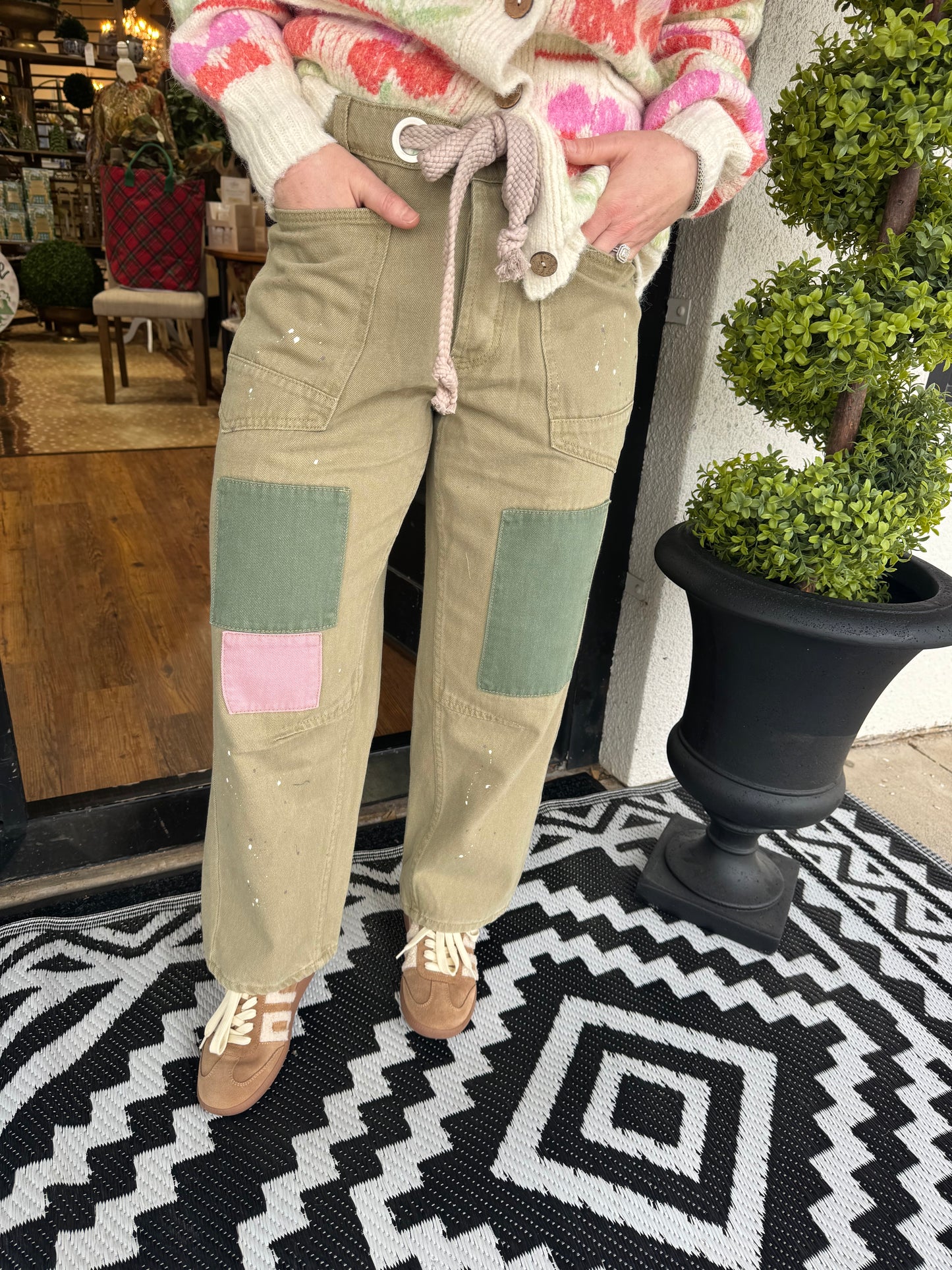 Everly Splatter Barrel Pant-Olive