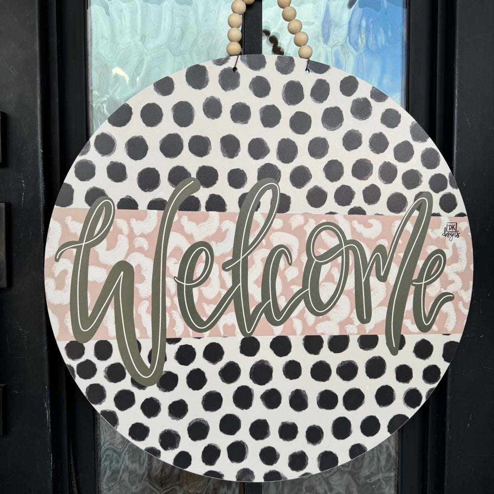 Mocha Zoey Welcome Door Hanger