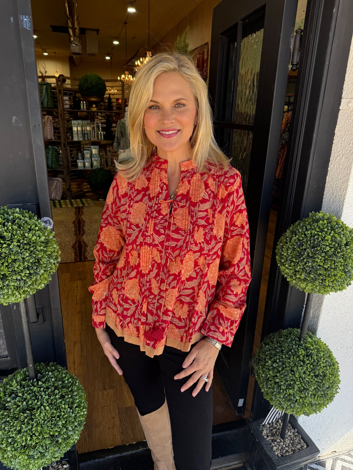 Ivy Jane Rose Border Top