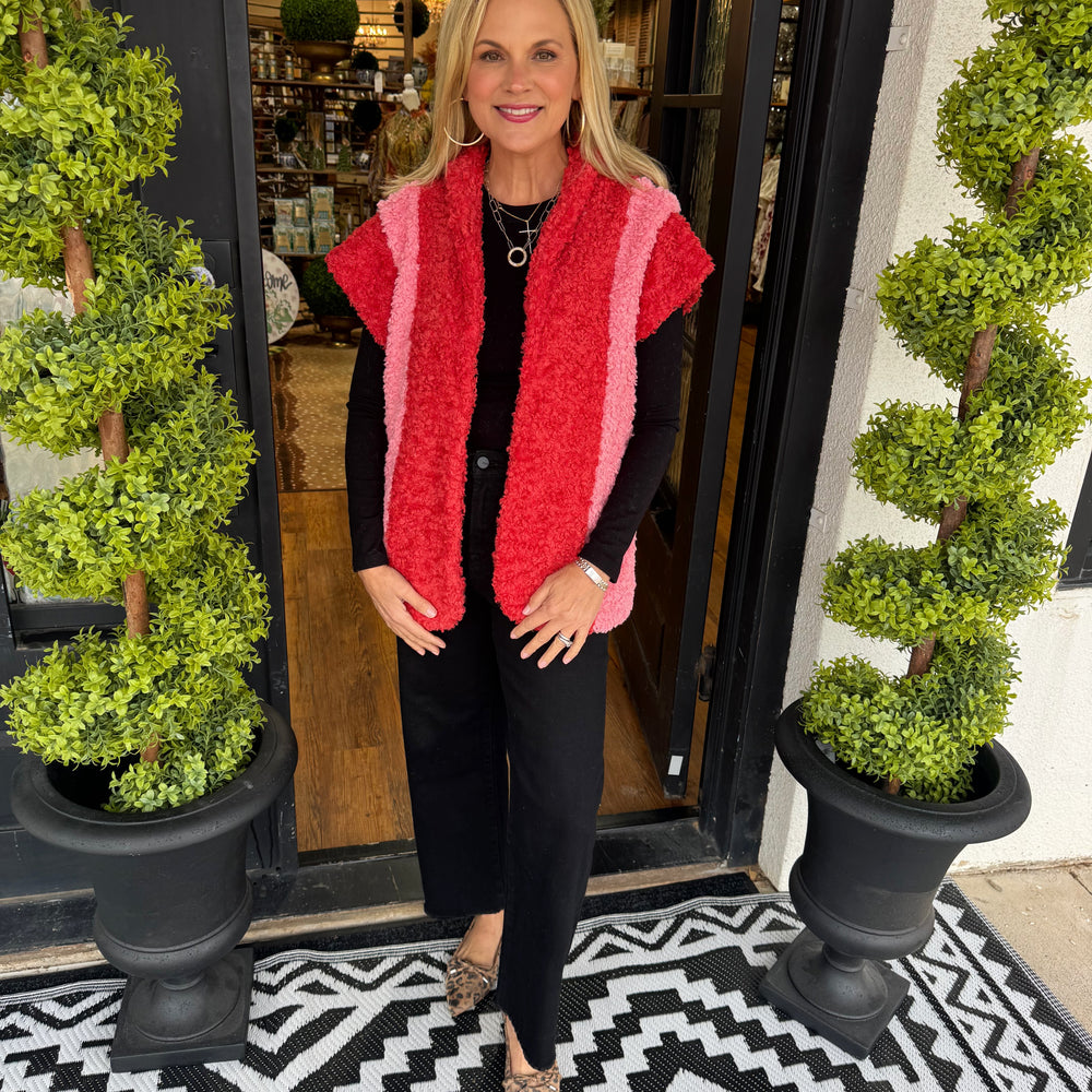 Janna Sherpa Vest - Red/Pink