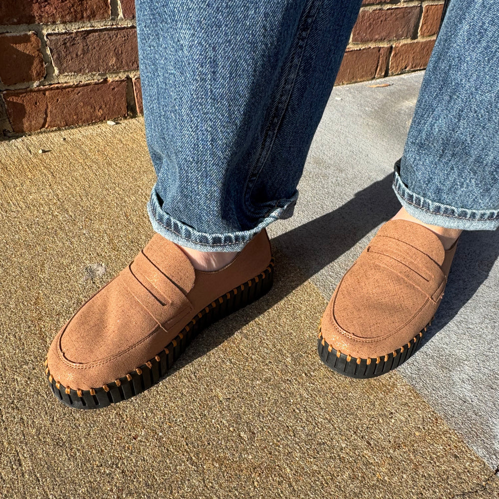 
                  
                    Nougat Black Loafer
                  
                