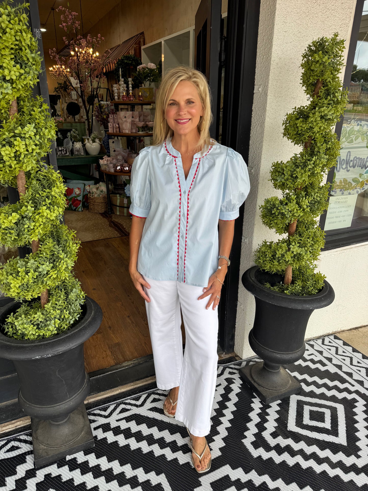 Mary Square Elaine Top - Light Blue