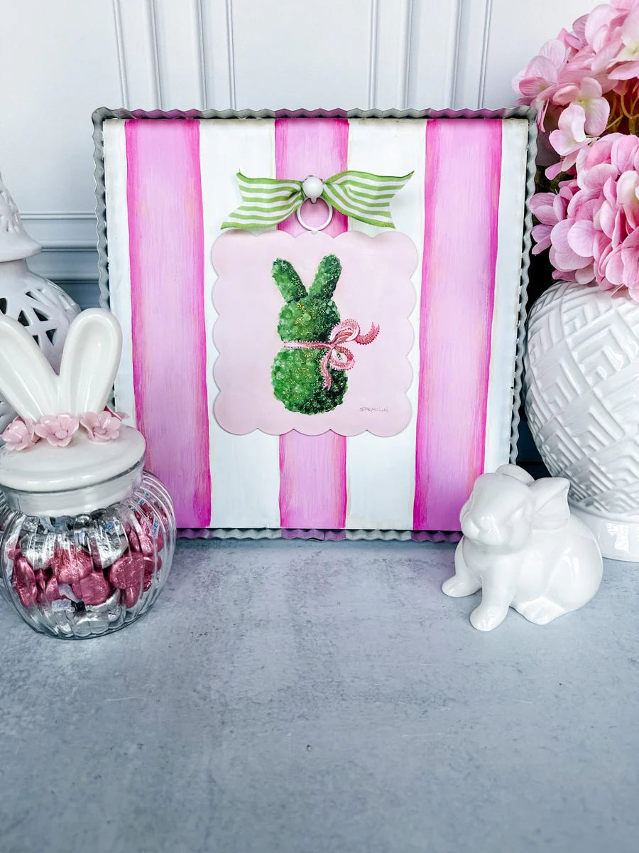 Mini Gallery Scallop Pink Boxwood Bunny