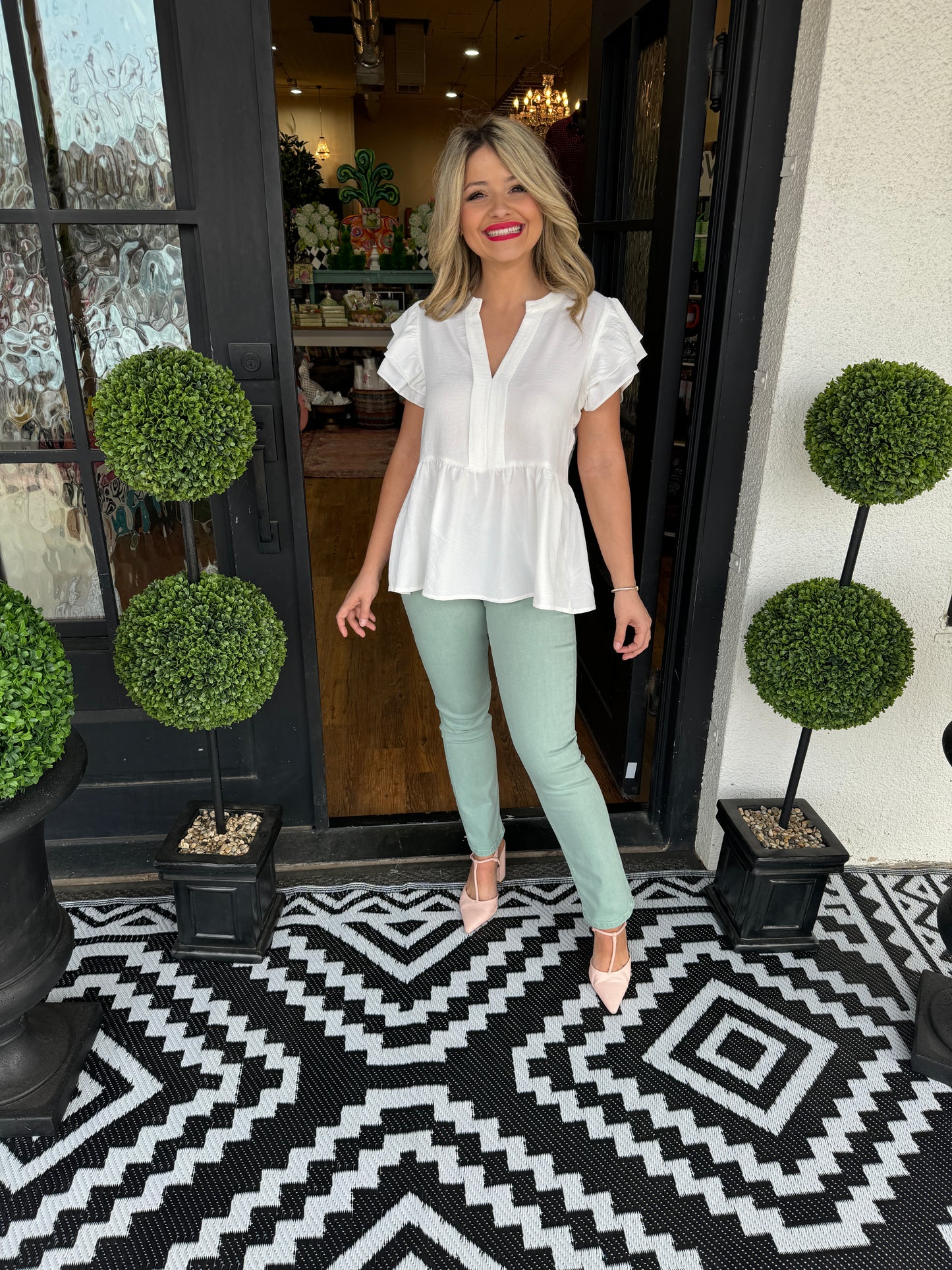 Mid-Rise Mint Straight Jeans