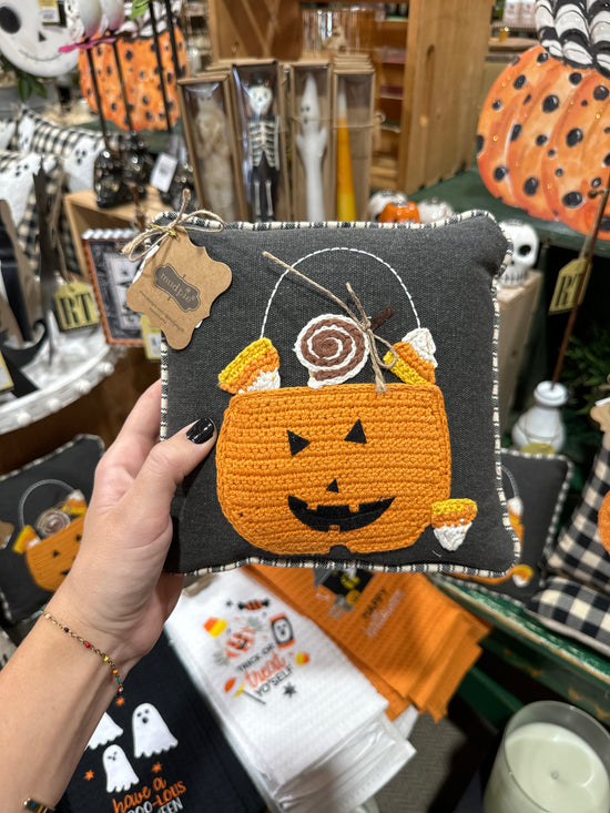 Mini Halloween Pillows