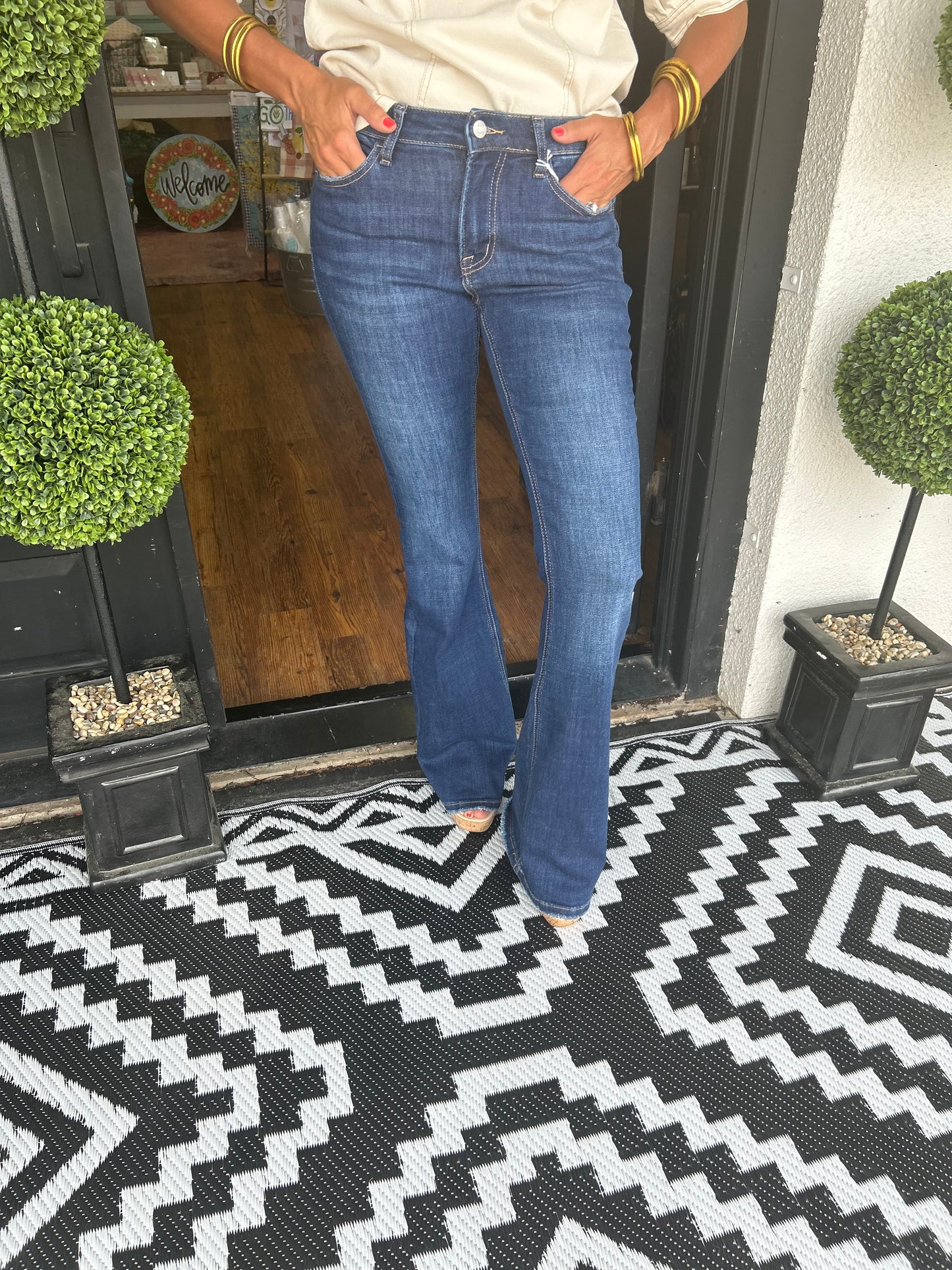 Triumphant Mid-Rise Super Flare Vervet Jeans