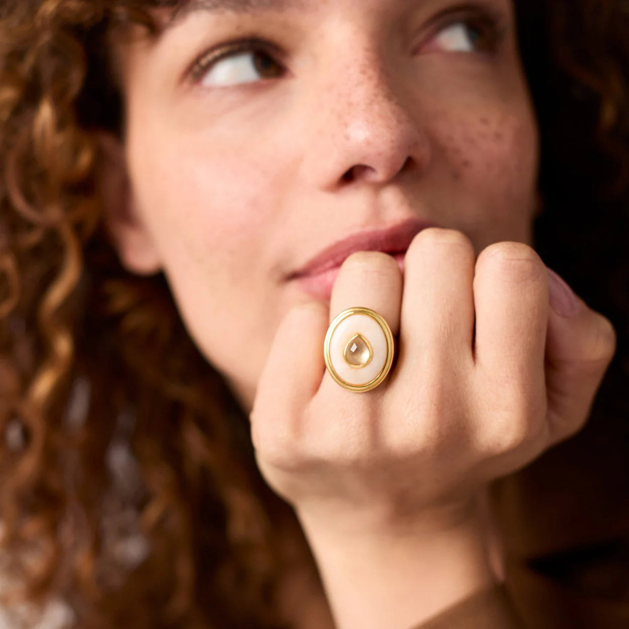 Carnaby Statement Ring - Ivory