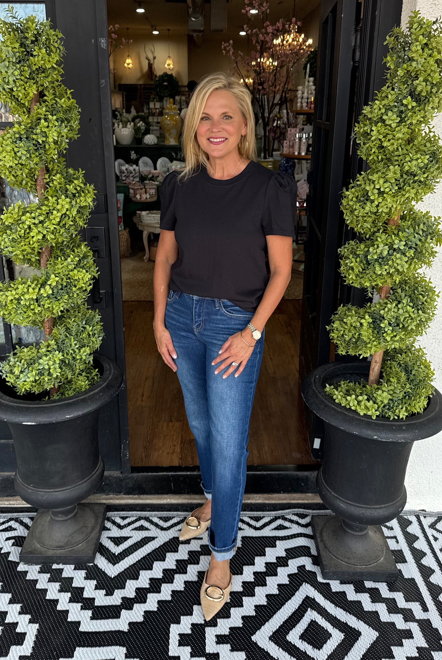 Mary Square Pleat Sleeve Tee Larissa - Black