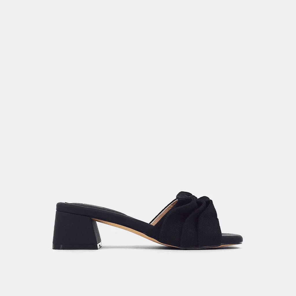Frances Shoes In Black