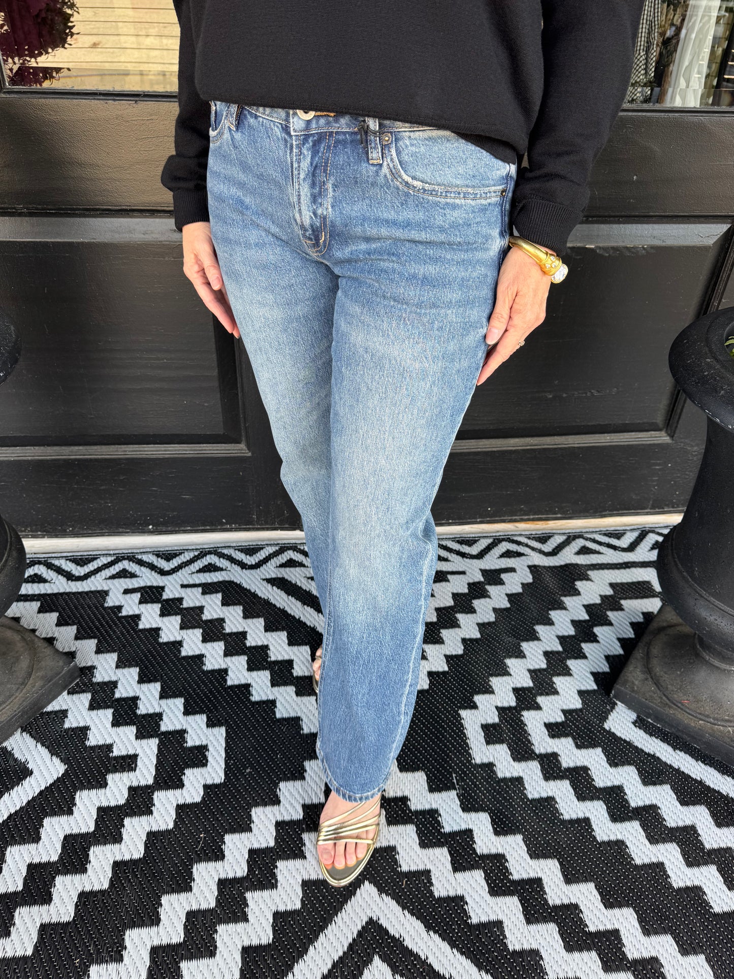 Mid-Rise Straight Leg Ankle Jean - Chathams Navy