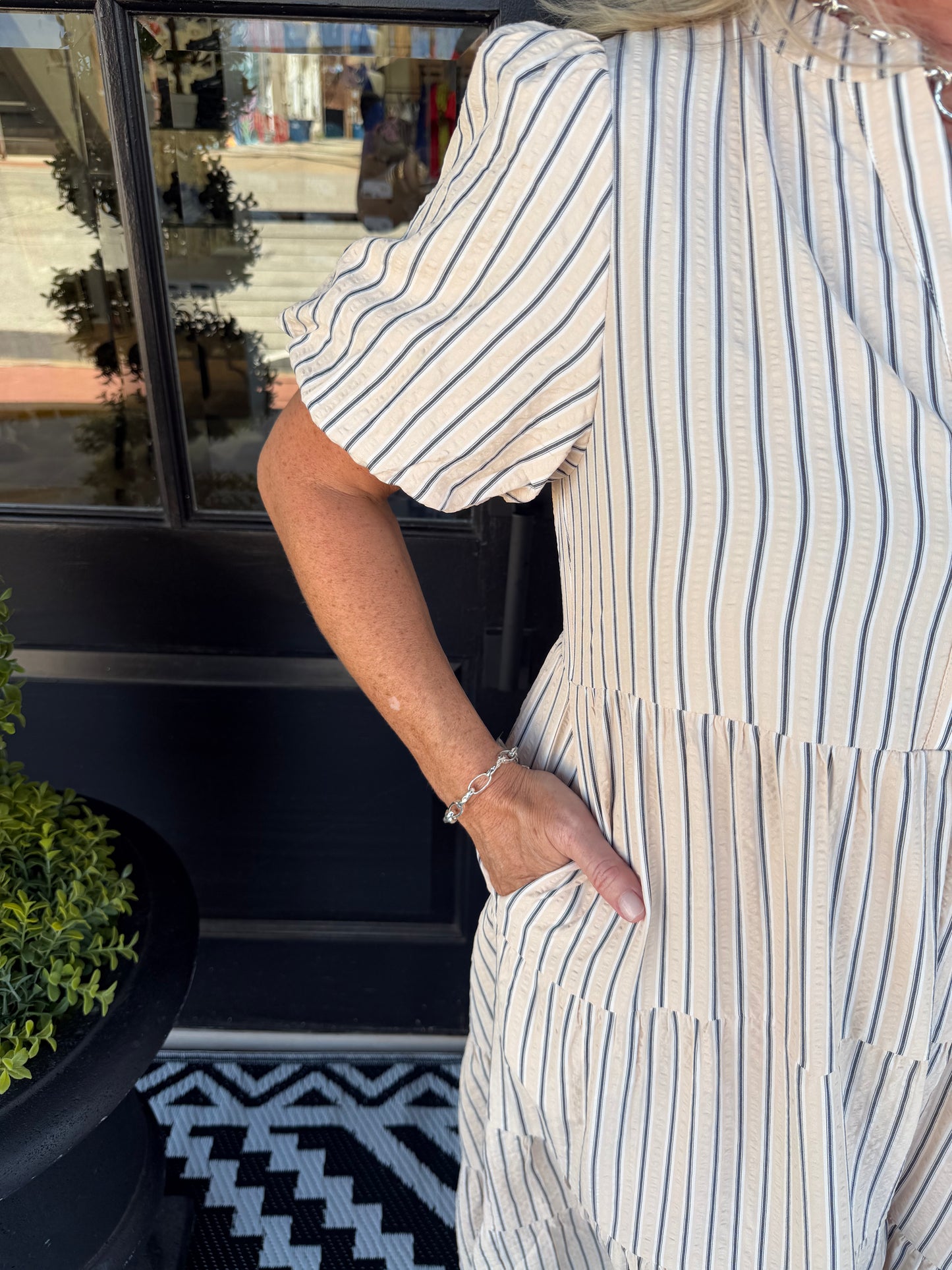 Kinsley Stripe Dress - Black/Tan
