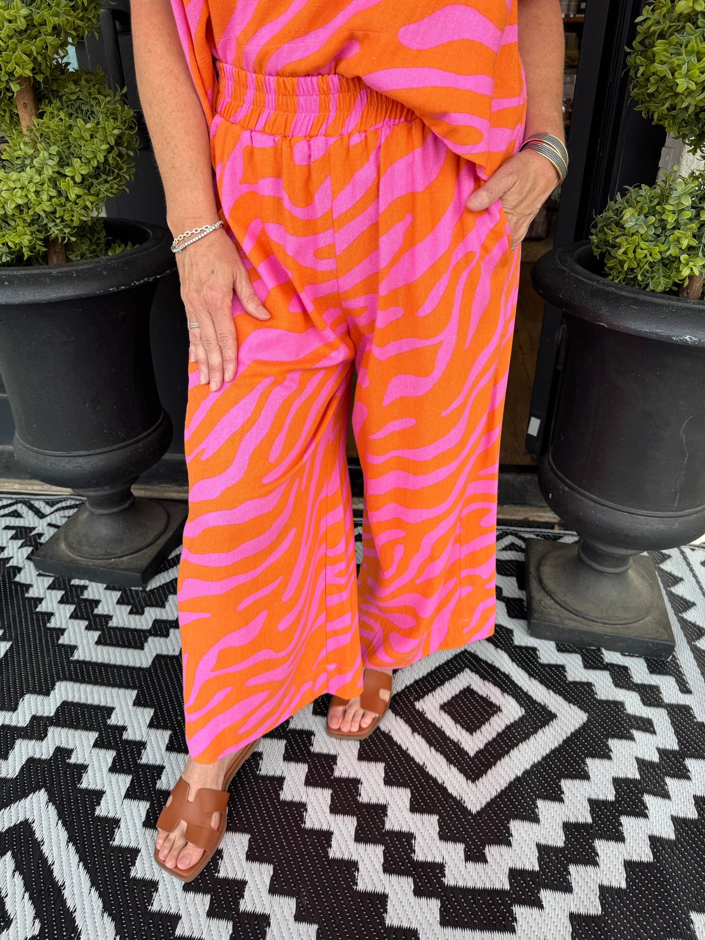 Ivy Jane Pull On Crop Pant