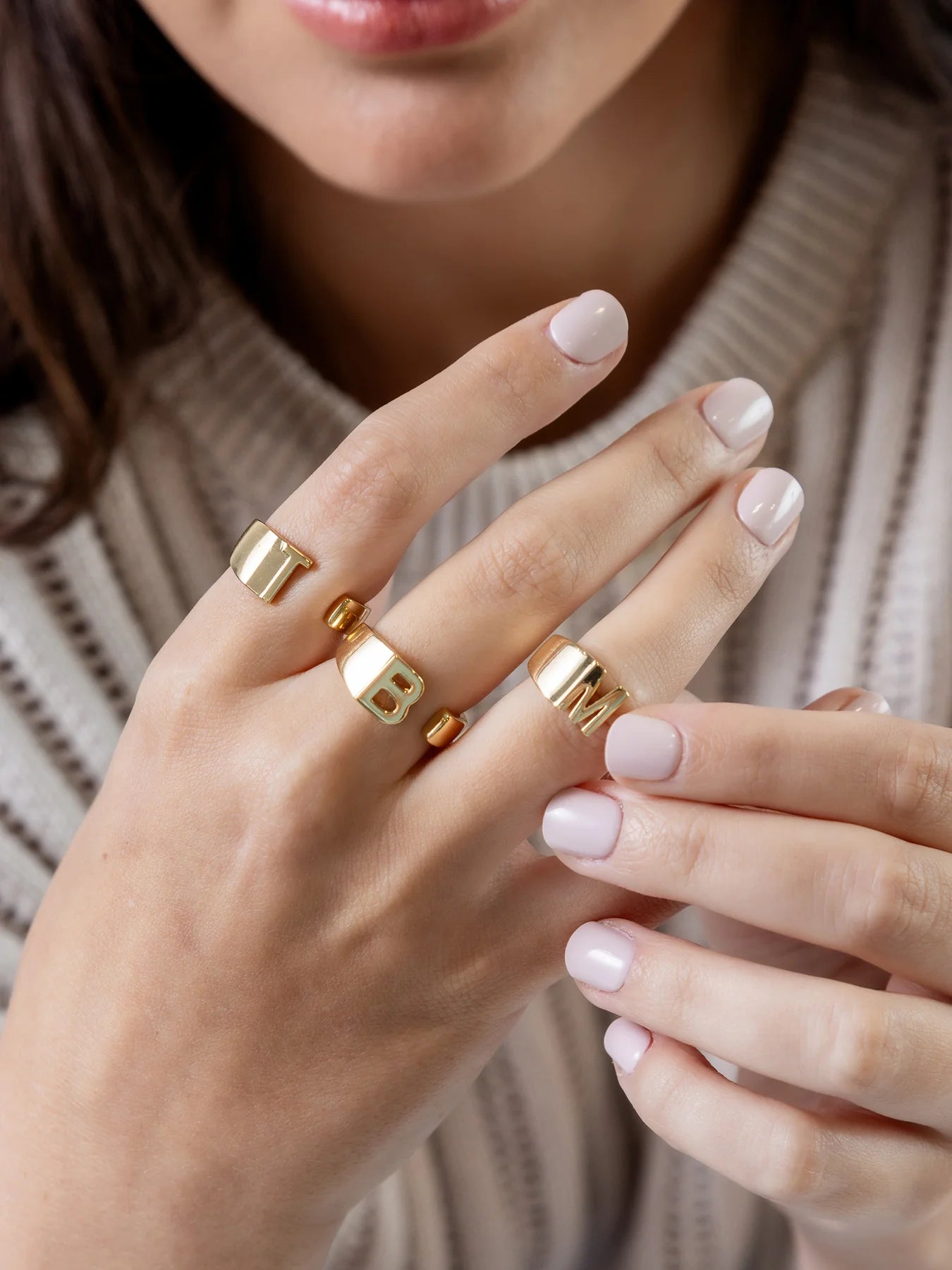 Sydney Ring "T"