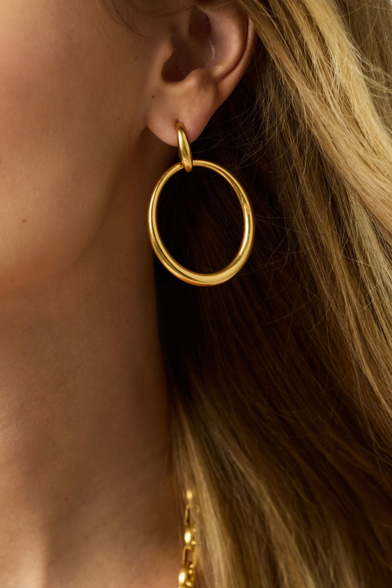 Laguna Doorknocker Earring - Gold