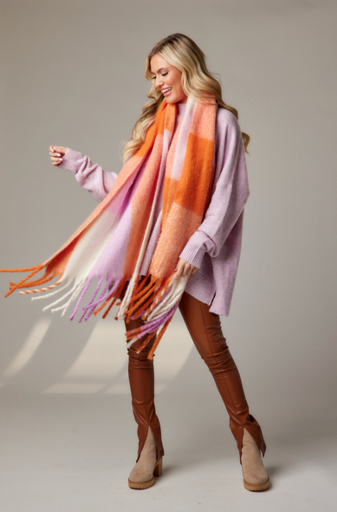 
                  
                    Bright Scarf Wraps
                  
                