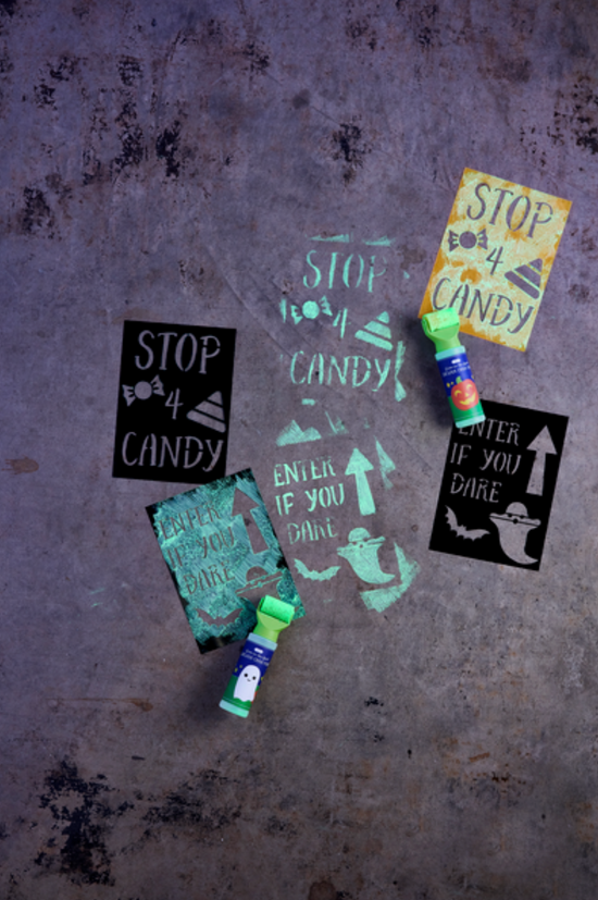 Glow in The Dark Chalk