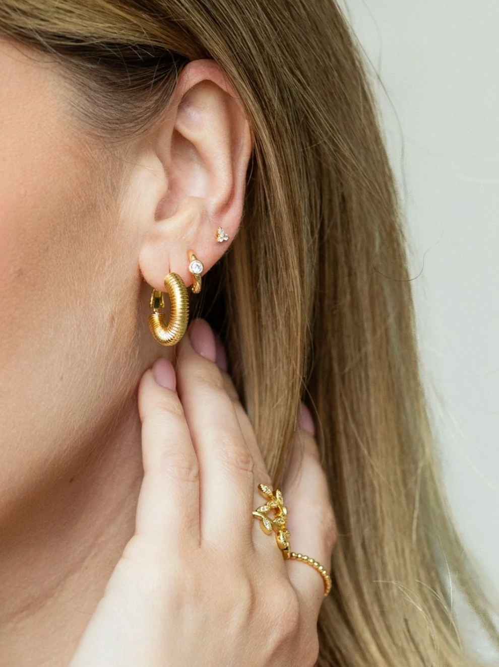 Tayllor Earrings - Gold