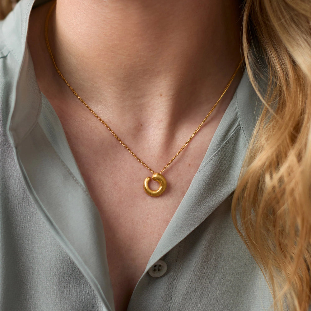 Solara Spiral Delicate Necklace