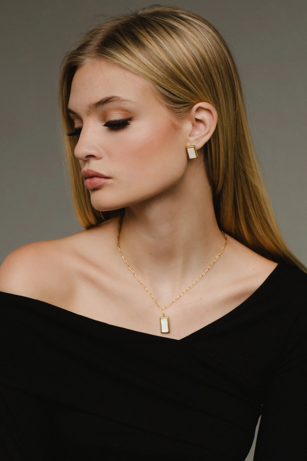 Charlotte Necklace - Gold