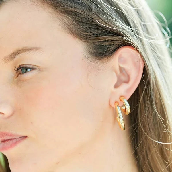 Medium Thick Hoops - Gold